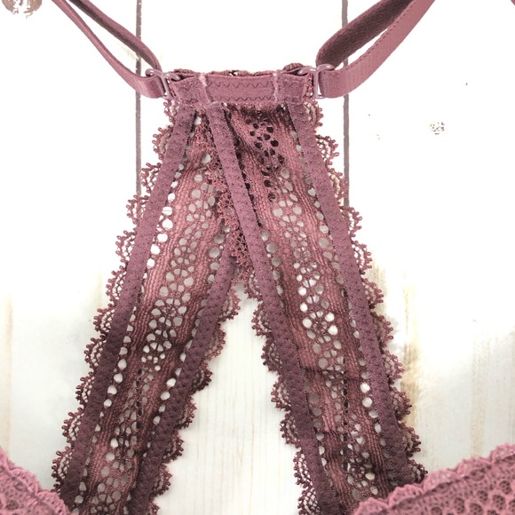 Demi Coverage Lightly Lined Racerback Bra Size 38B - Picture 4 of 6